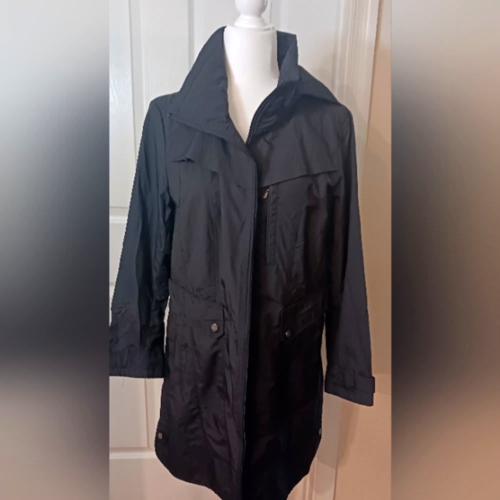Cole Haan trench coat/rain coat
